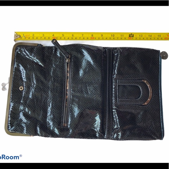 Nine West Reversible Black Green Clutch Snake Pattern On Both Sides Kiss Lock - Picture 5 of 15